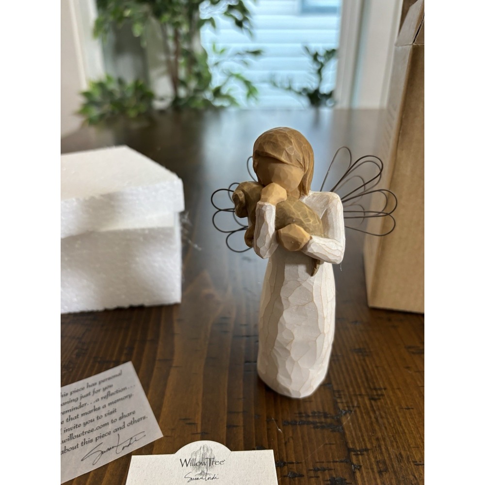 Willow Tree - #26011 Angel of Friendship - New In Box - Angel with Dog - Picture 3 of 16